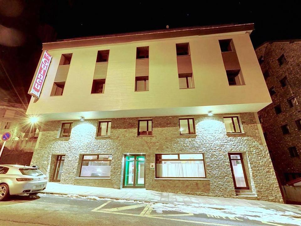 Hotel Guineu Pas De La Casa Eksteriør billede
