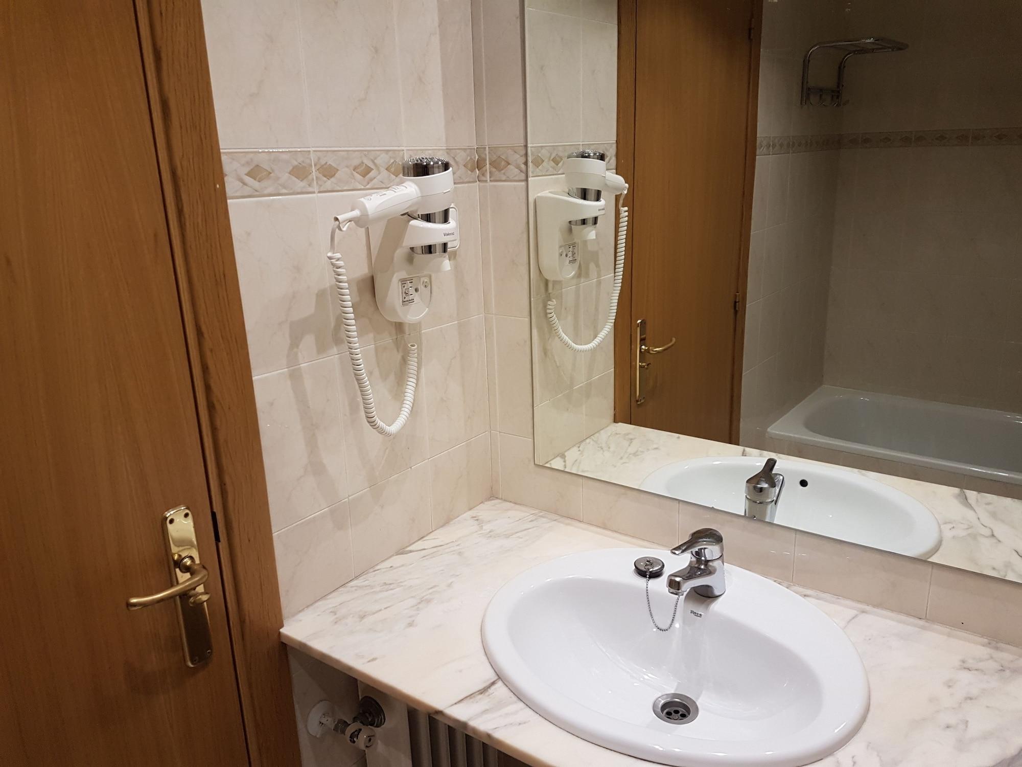 Hotel Guineu Pas De La Casa Eksteriør billede